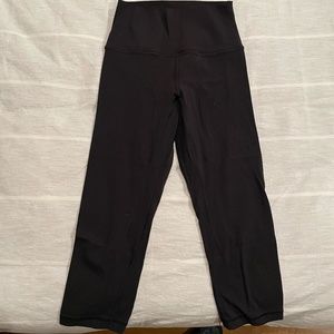 Lululemon Align Crops, black